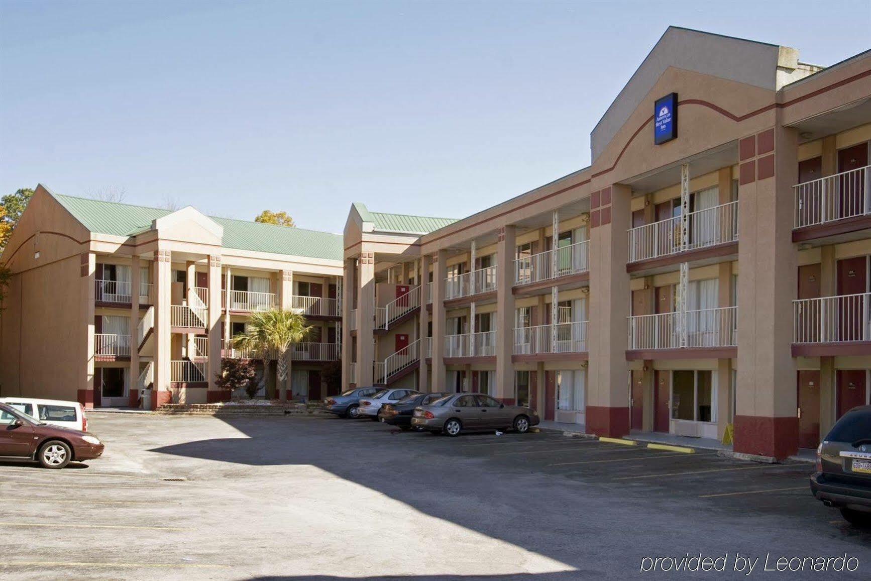 Red Roof Inn Plus+ Birmingham East - Irondale/Airport Exterior foto